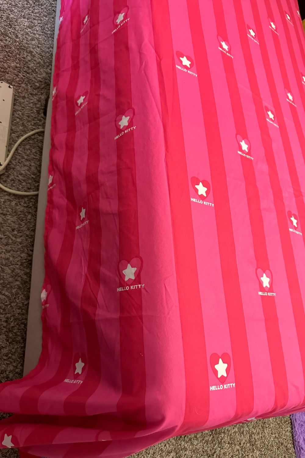 HELLO KITTY TWIN HEARTS AND STARS FLAT SHEET*