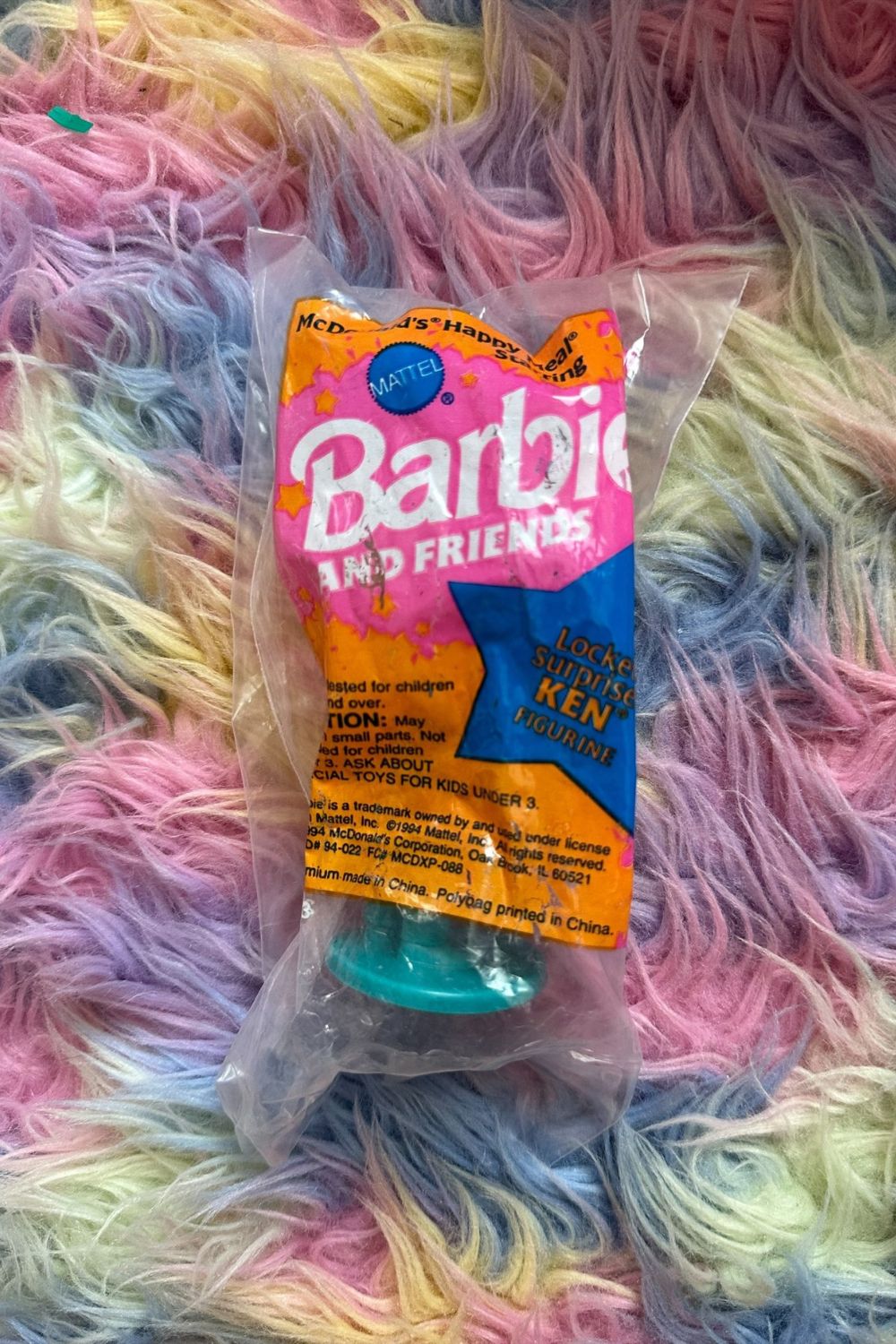 1994 MCDONALD'S LOCKET SURPRISE KEN FIGURE (UNOPENED)*