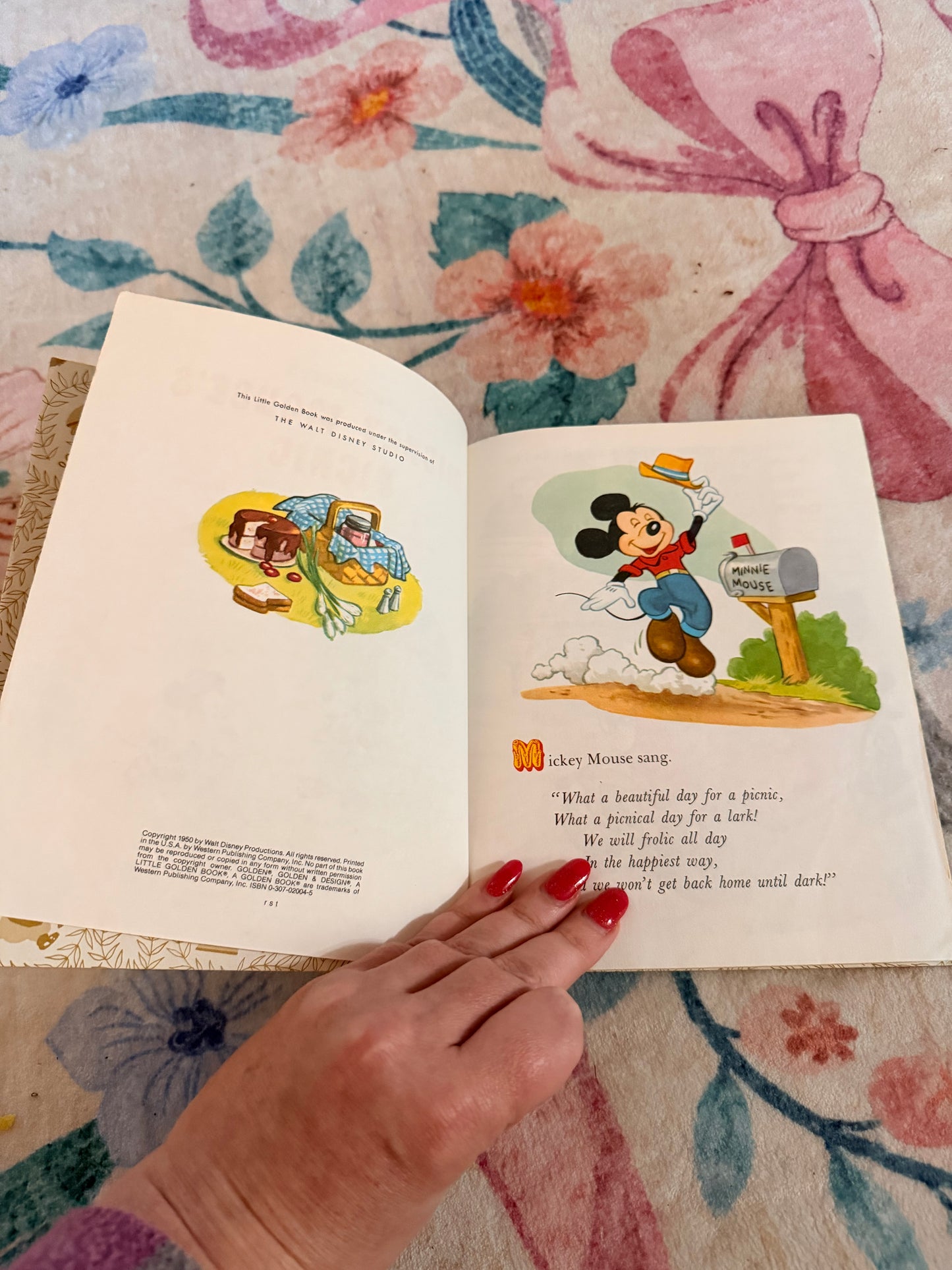 Mickey Mouse’s Picnic Goldenbook