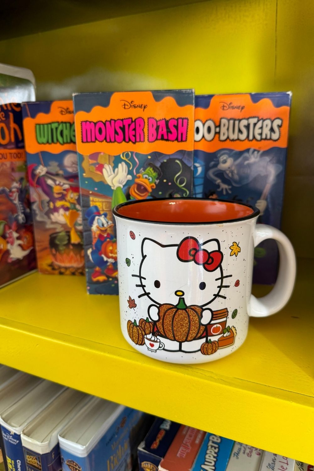 Hello Kitty popular Halloween cups