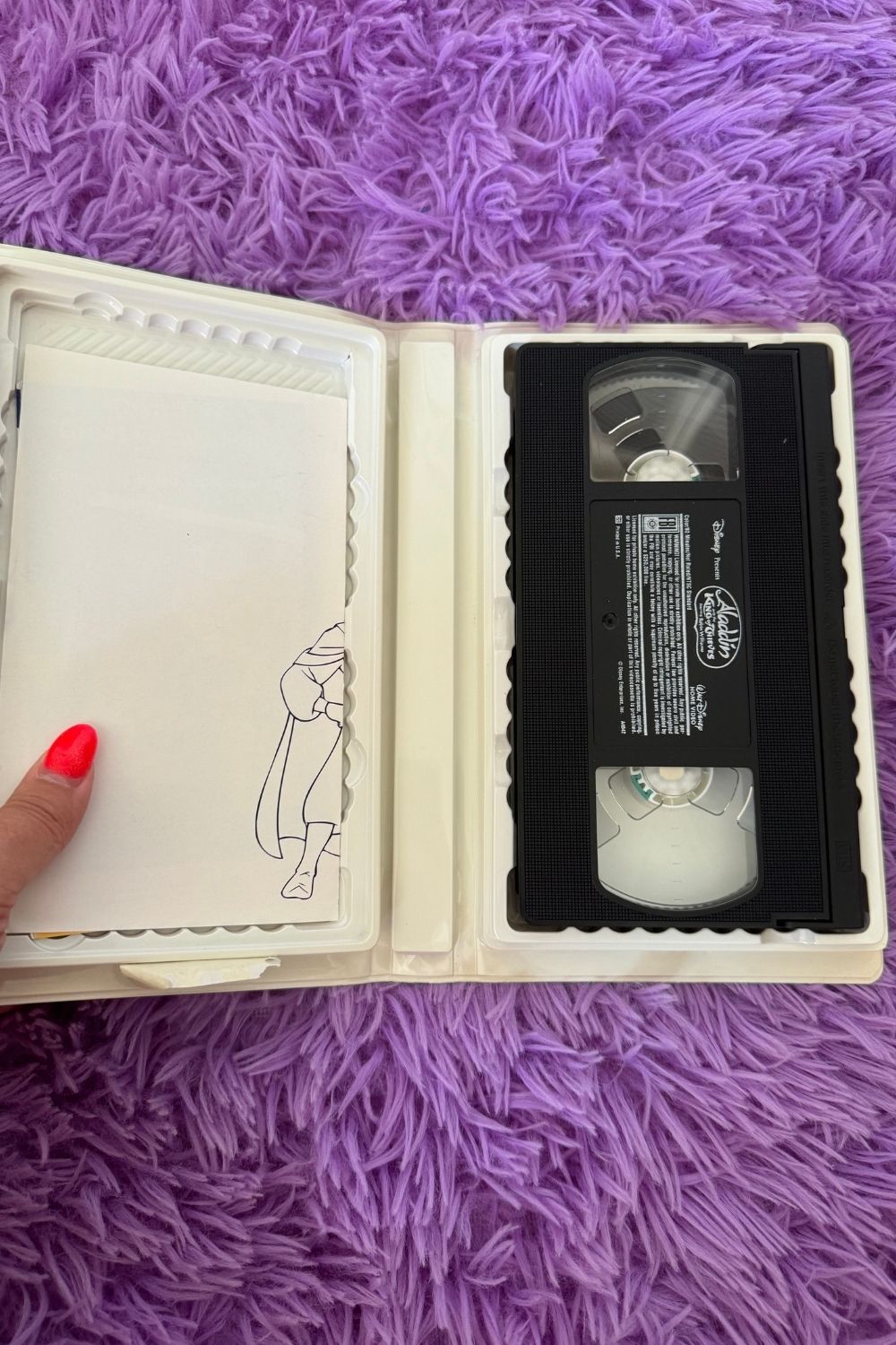 ALADDIN AND THE KING OF THIEVES VHS*