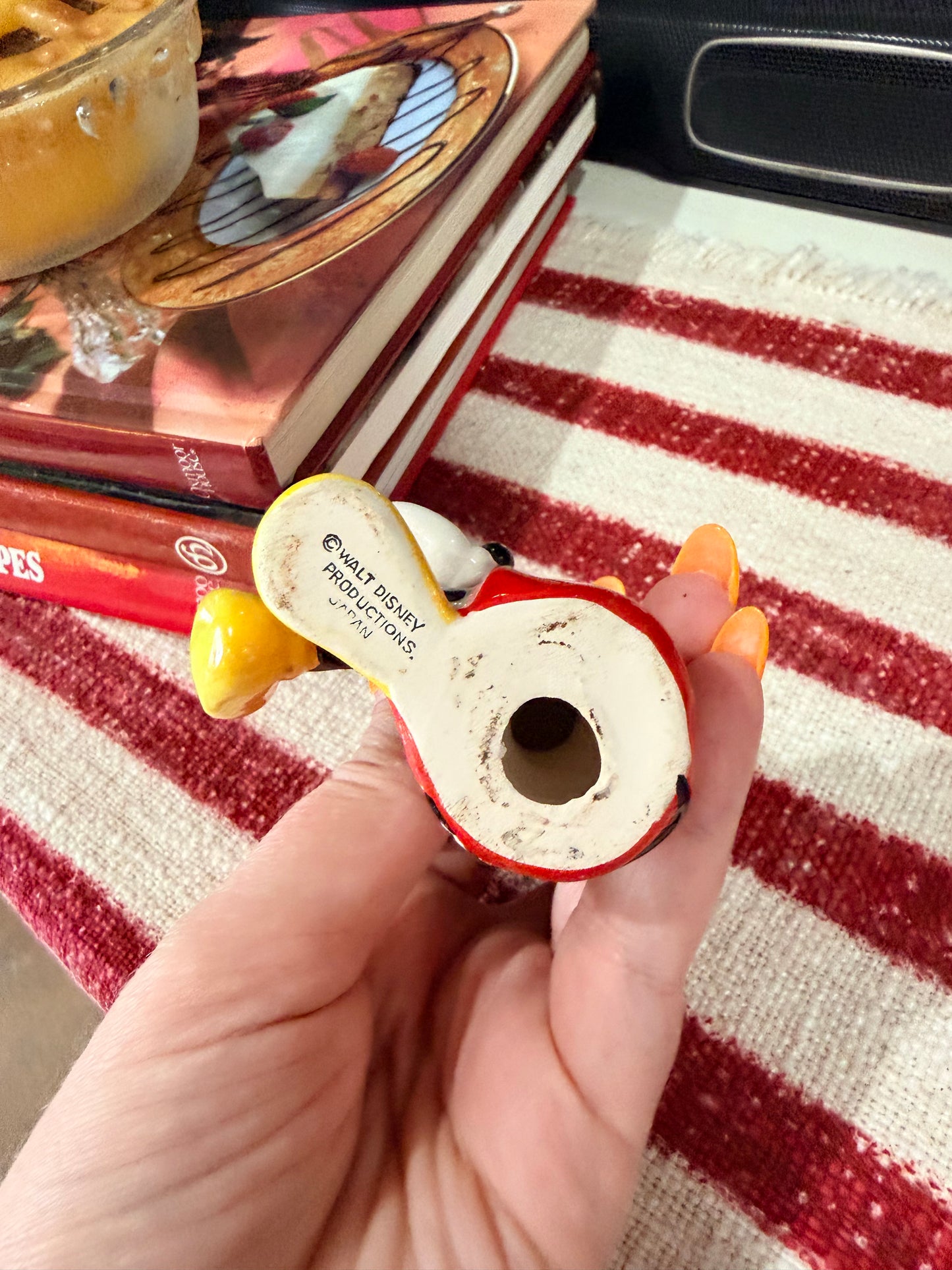Vintage ceramic sitting Mickey