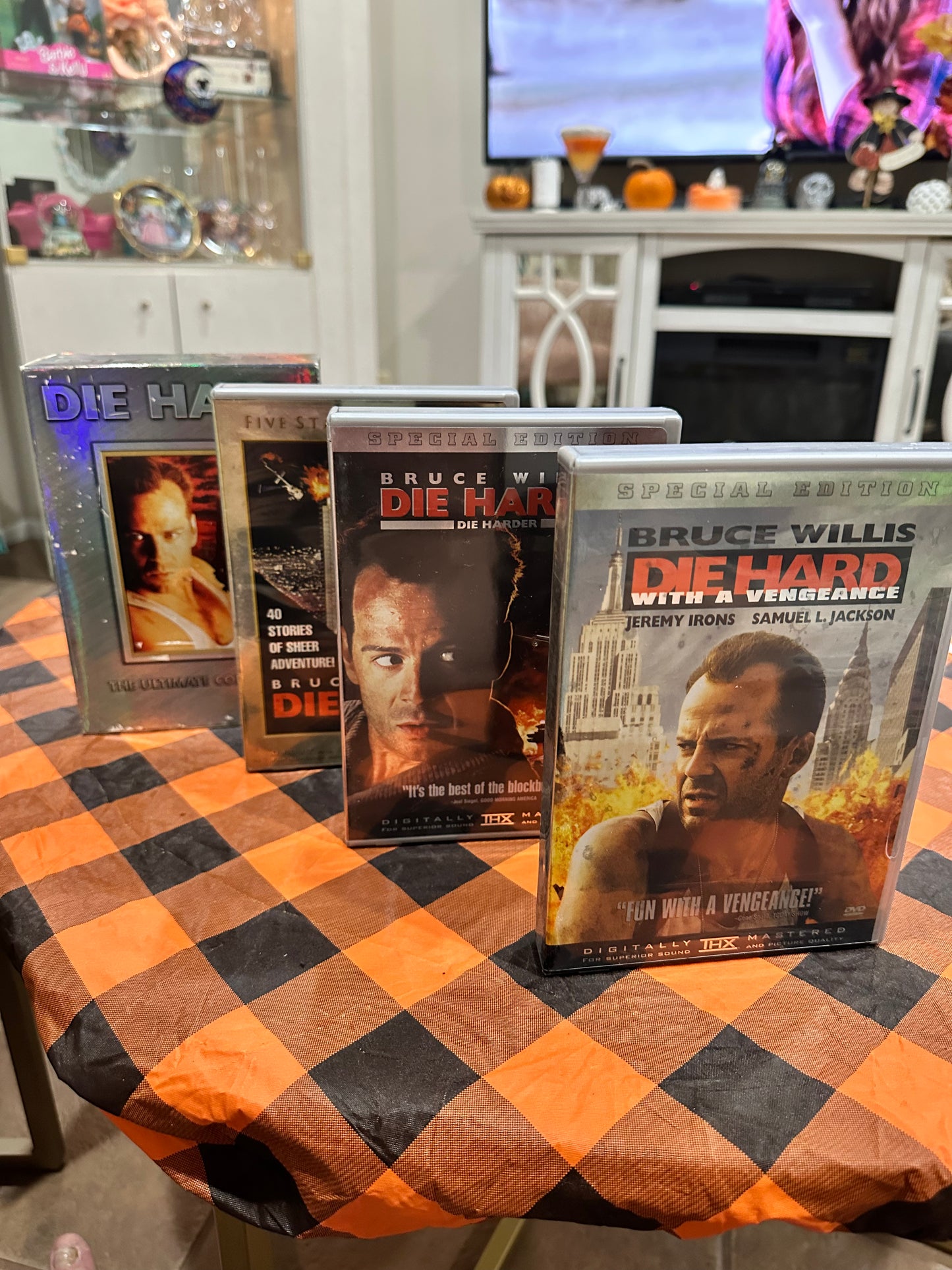 DIE HARD TRILOGY DVD COLLECTION