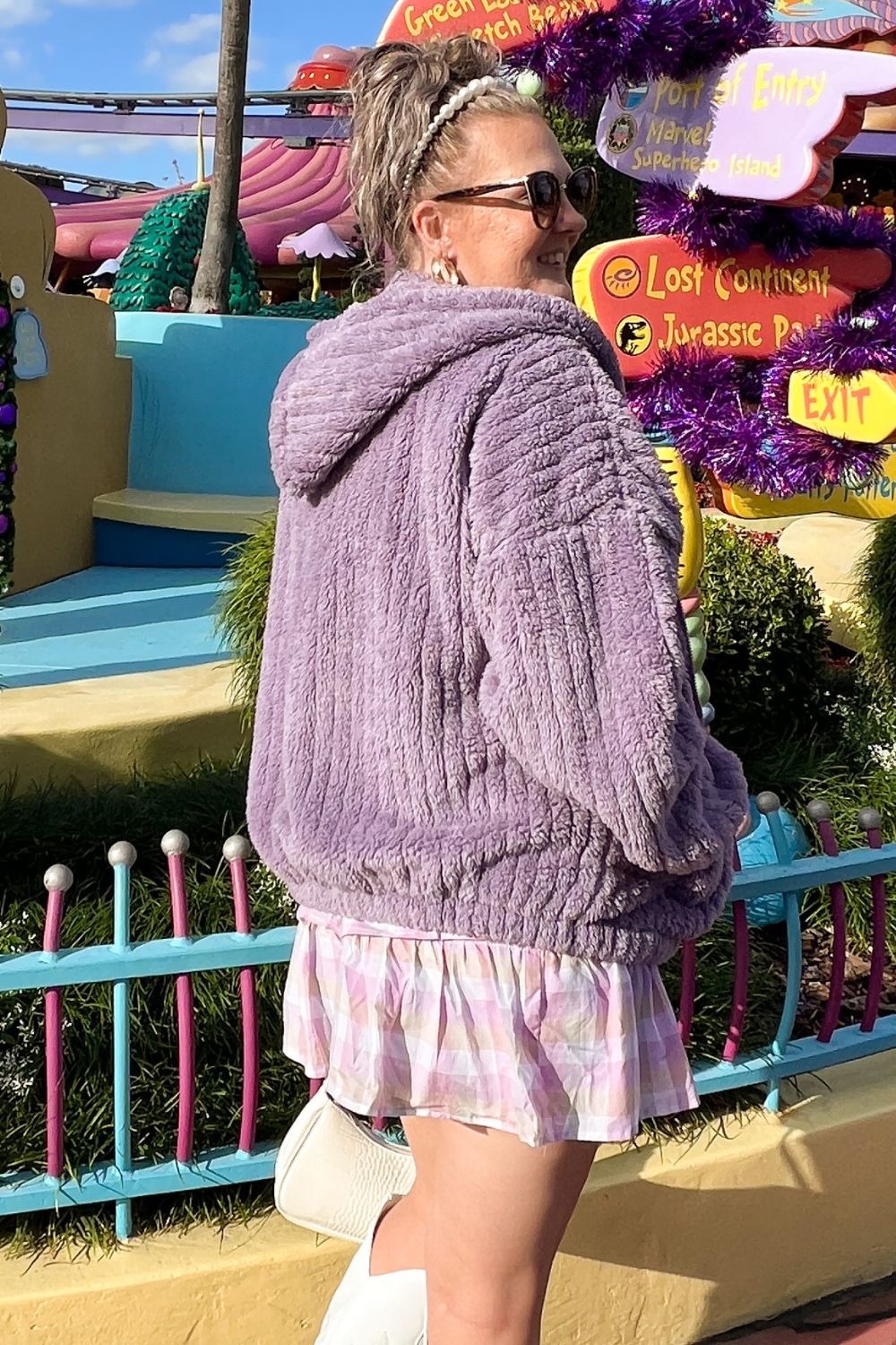 HOLIDAY CHIC JACKET*