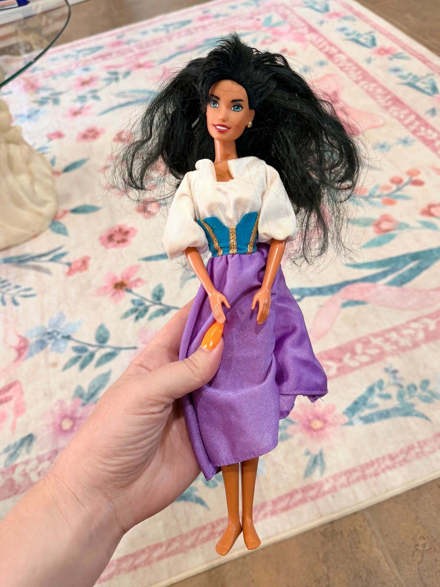 Disneys Esmeralda Barbie -
Missing earring