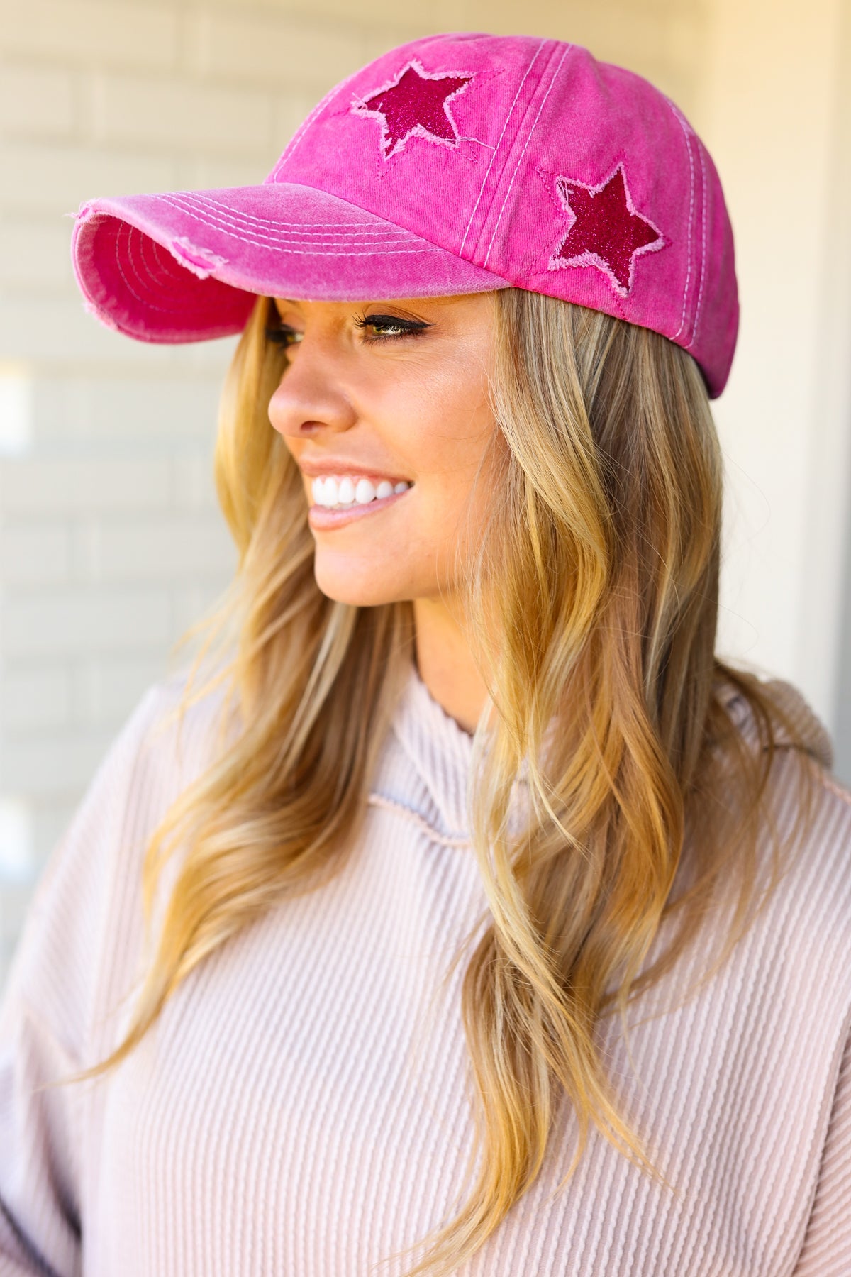 SHIMMER STAR FUCHSIA CAP