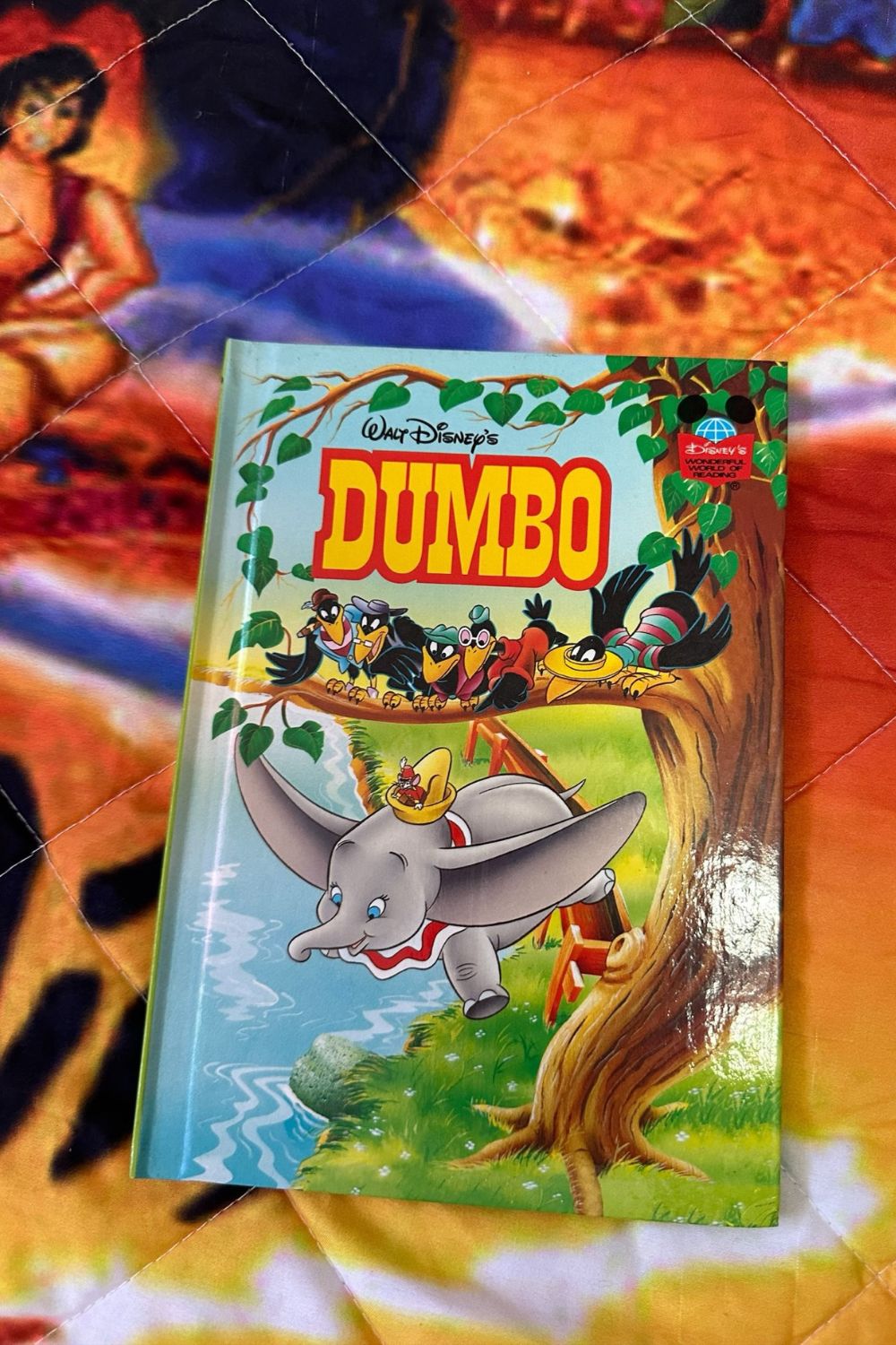 HARDCOVER DUMBO BOOK*