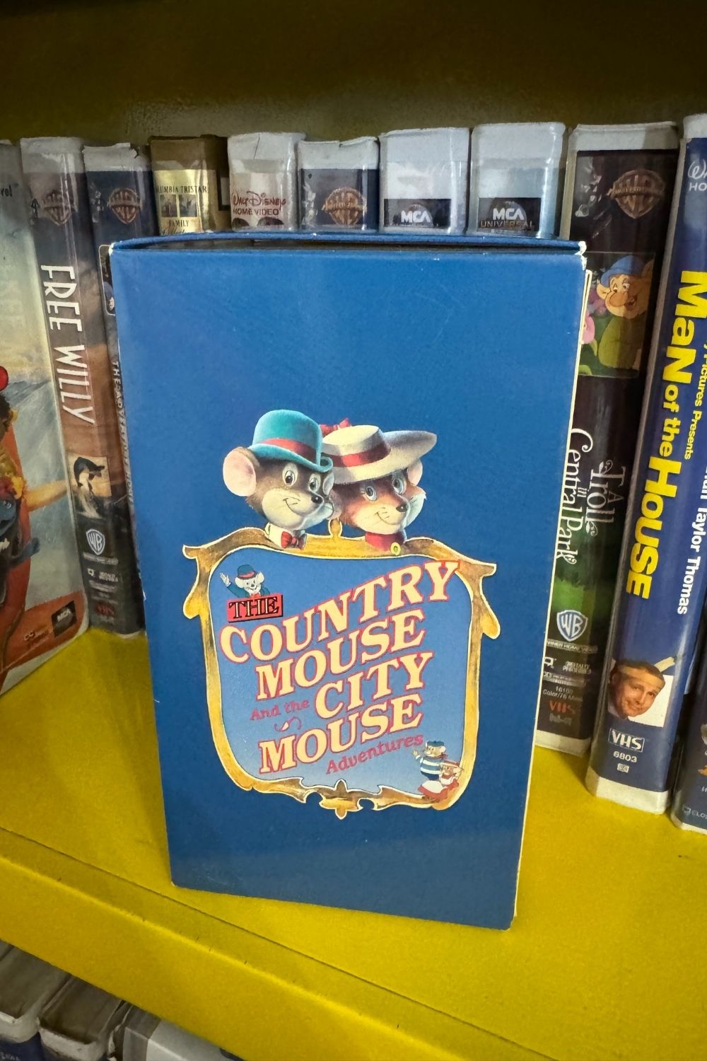 THE COUNTRY MOUSE AND THE CITY MOUSE ADVENTURES 2 TAPE SET VHS*