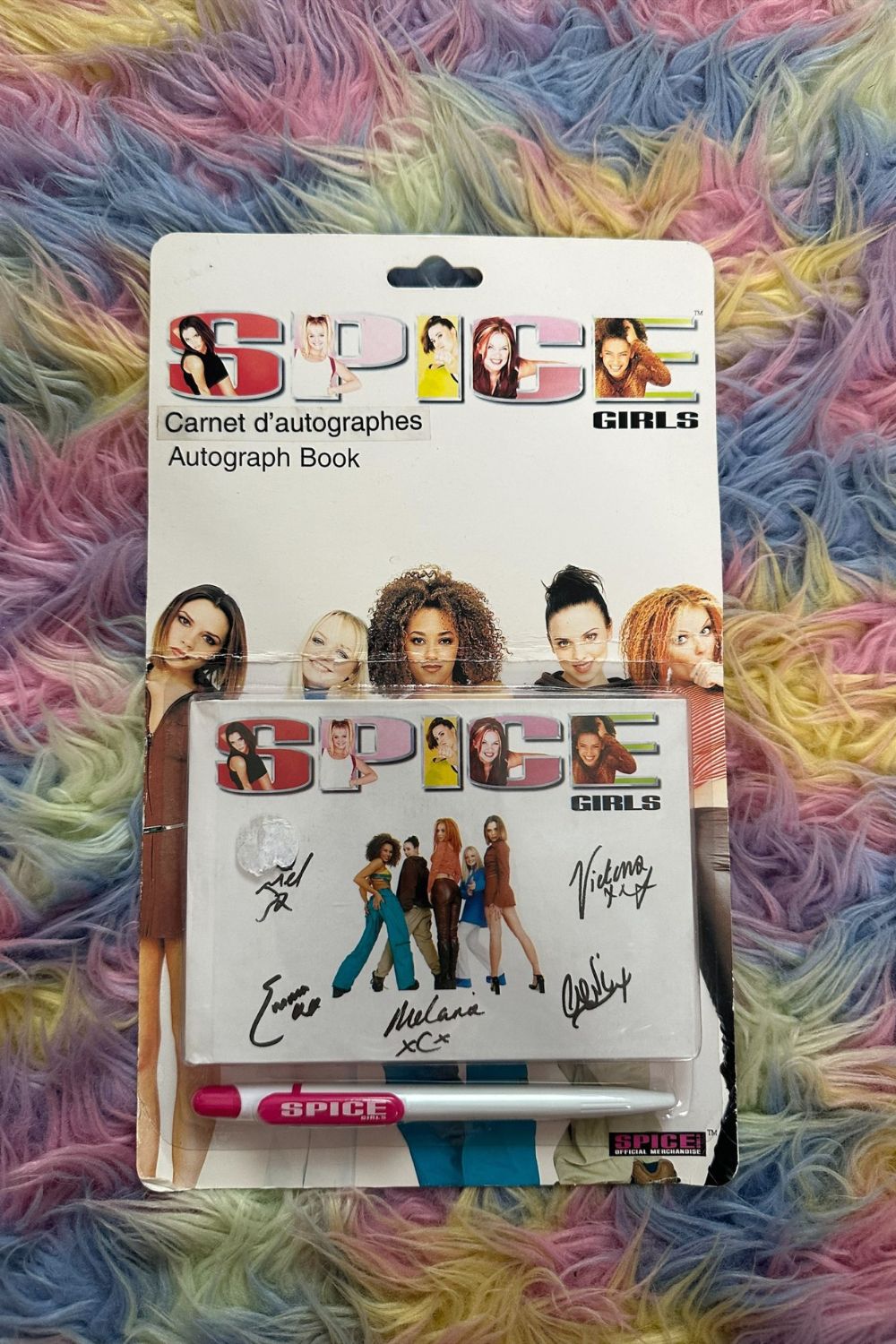 SPICE GIRLS SEALED AUTOGRAPH BOOK*