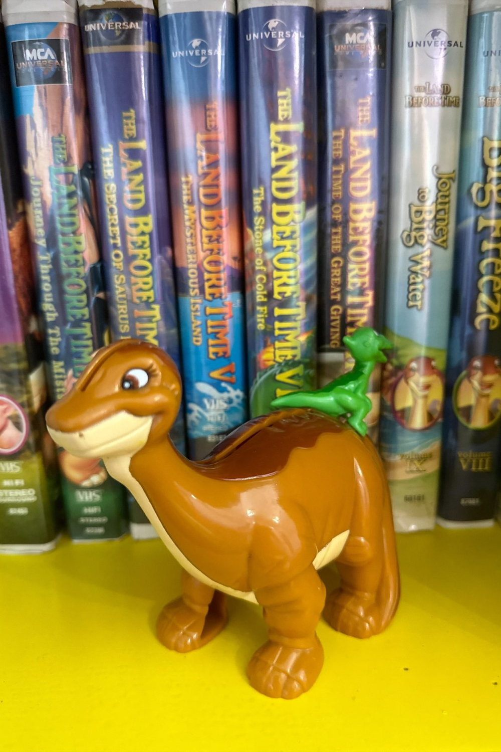 LAND BEFORE TIME LITTLEFOOT & DUCKY FIGURE*