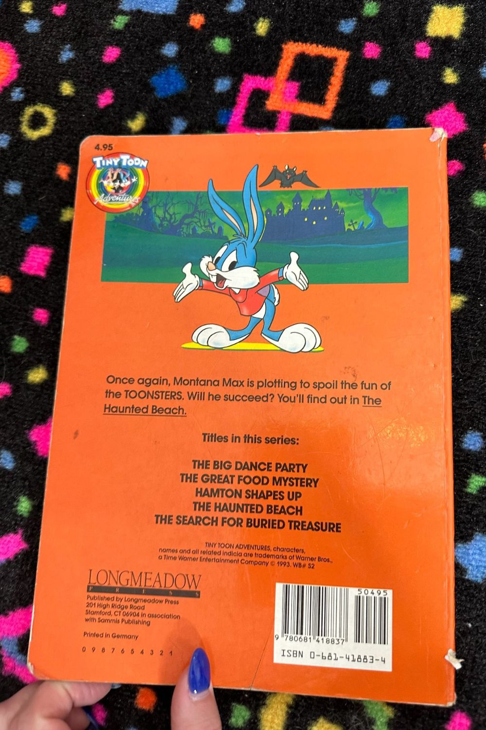 TINY TOON ADVENTURES AND THE HAUNTED BEACH BOOK*