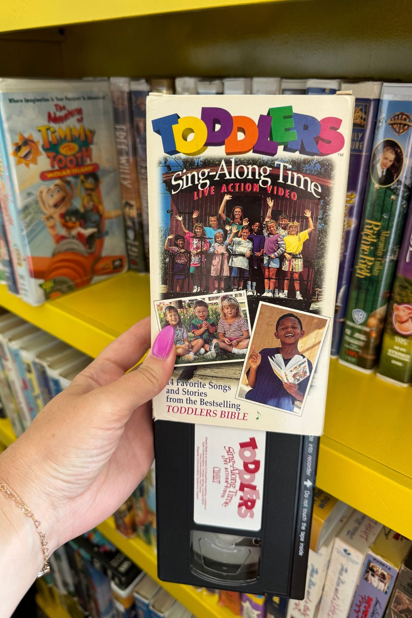 TODDLERS SING A-LONG TIME VHS*