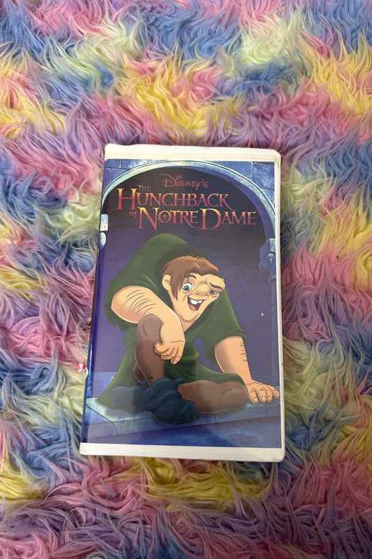 THE HUNCHBACK OF NOTRE DAME VHS (QUASI COVER)*