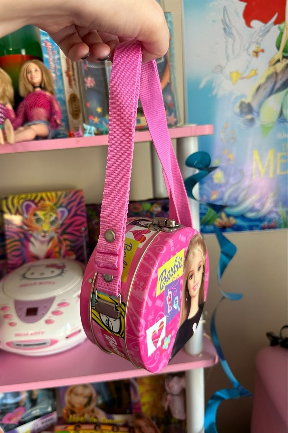 2002 BARBIE TIN*