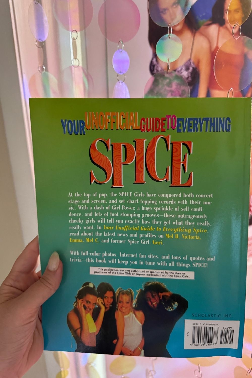 YOUR UNOFFICIAL GUIDE TO EVERYTHING SPICE BOOK*