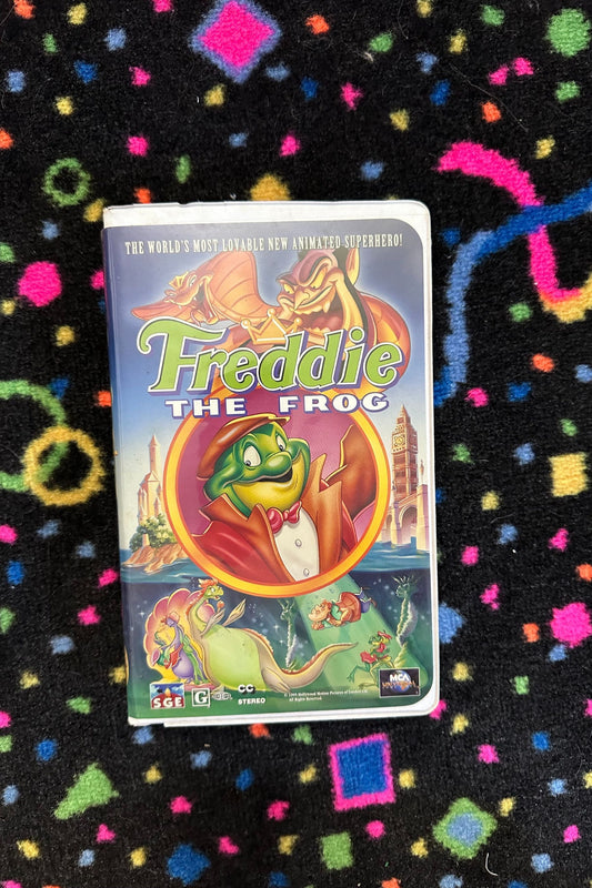 FREDDIE THE FROG VHS*