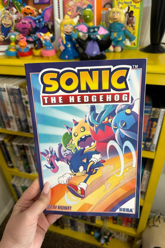 SONIC THE HEDGEHOG ZETI HUNT BOOK*