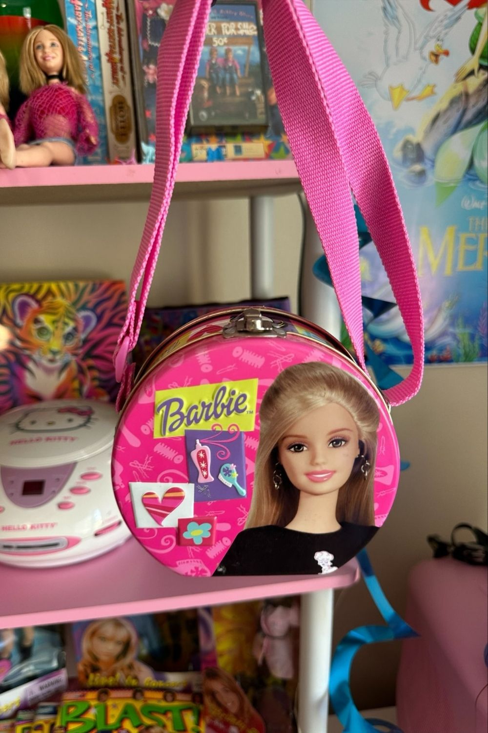 2002 BARBIE TIN*