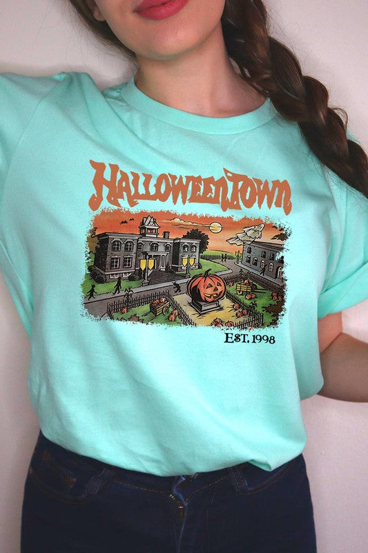 HALLOWEENTOWN TEE