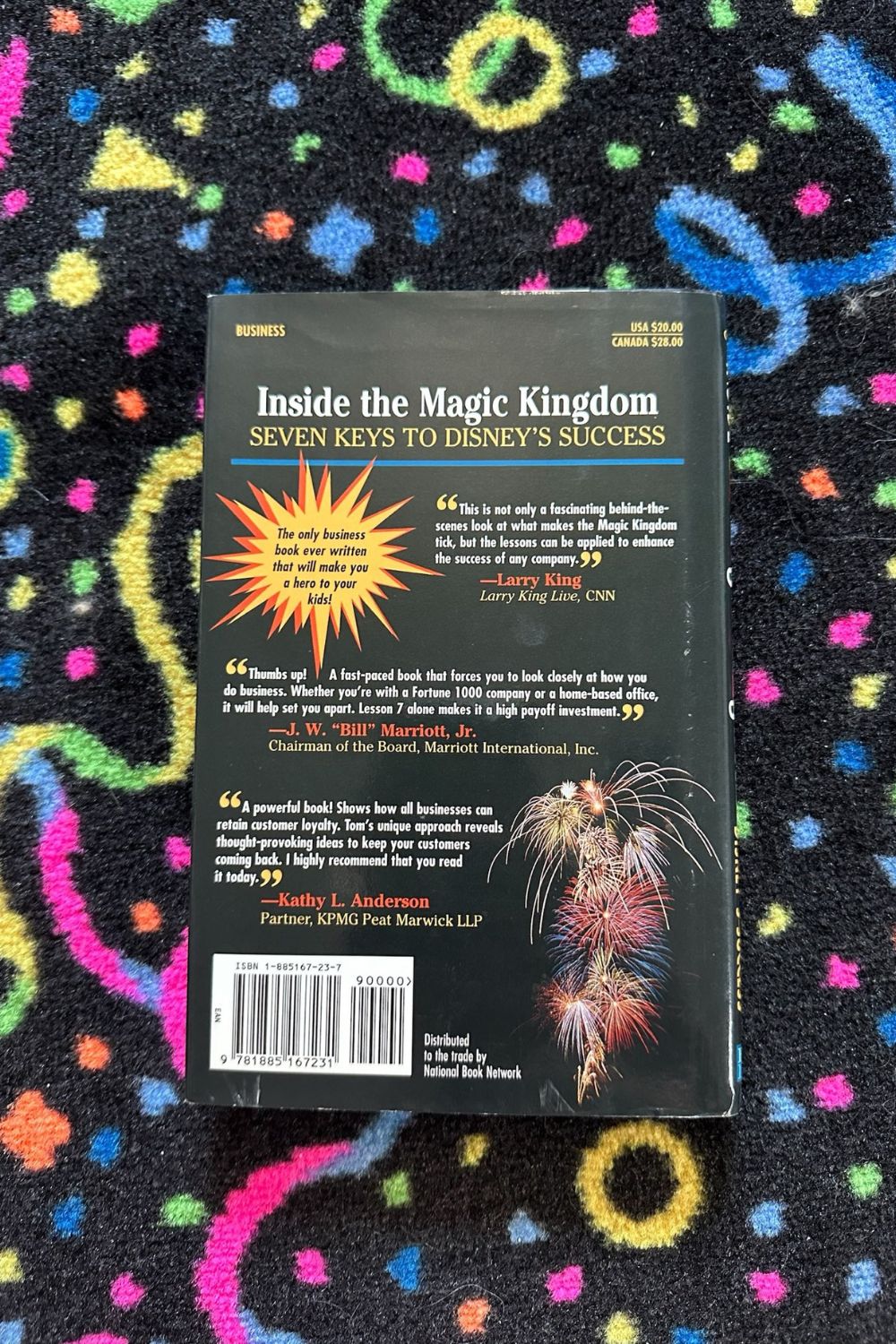 INSIDE THE MAGIC KINGDOM BOOK*