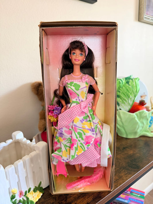 1996 spring petals Barbie second in the series