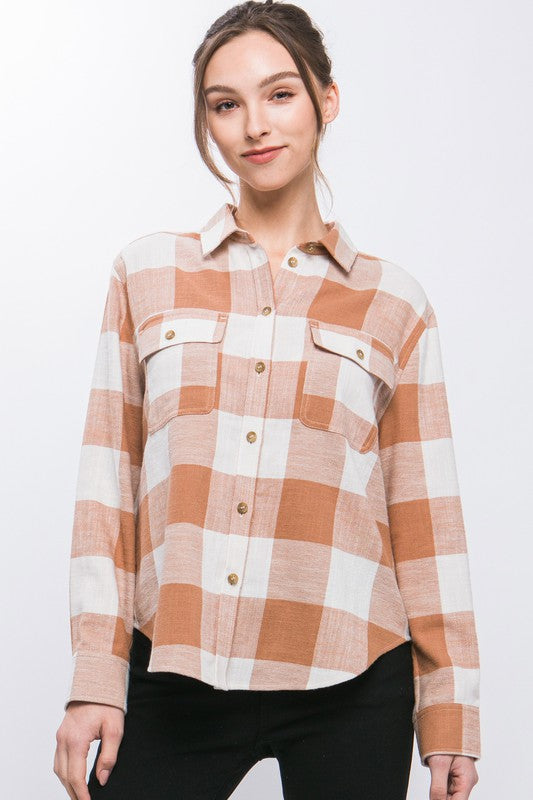 RETRO VIBE PLAID BUTTON DOWN TOP