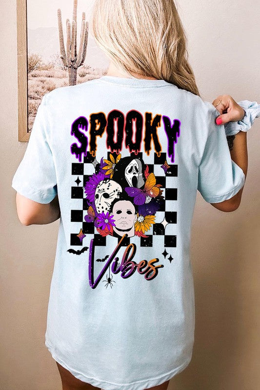 SPOOKY VIBES TEE- CURVY