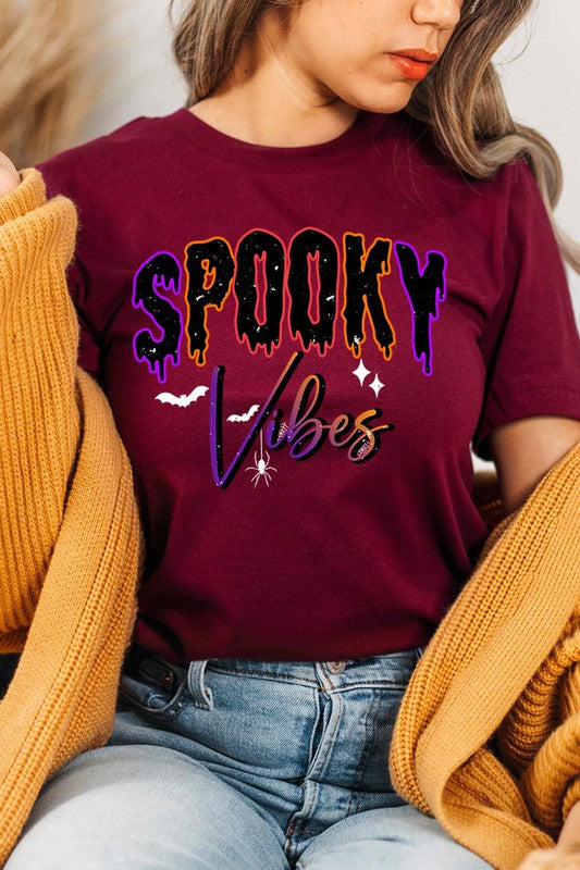 SPOOKY VIBES TEE- CURVY