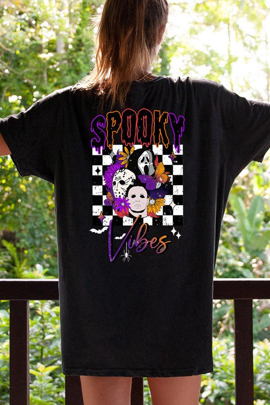 SPOOKY VIBES TEE- CURVY