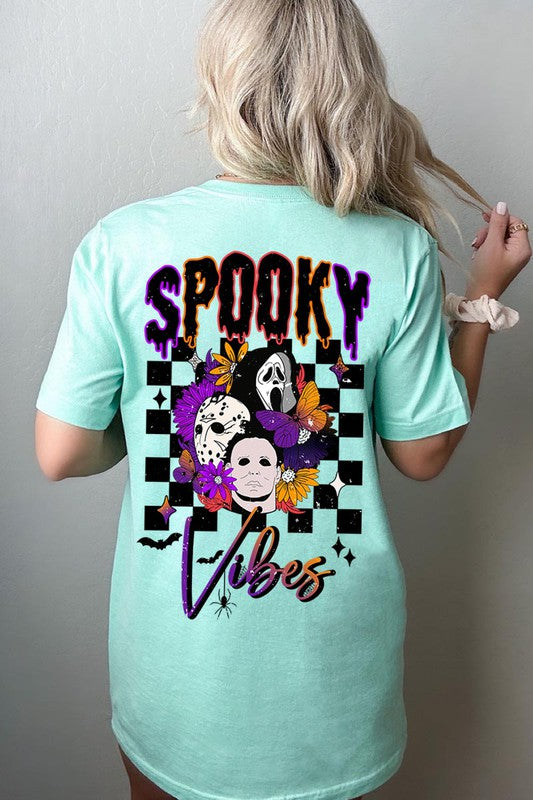 SPOOKY VIBES TEE- CURVY