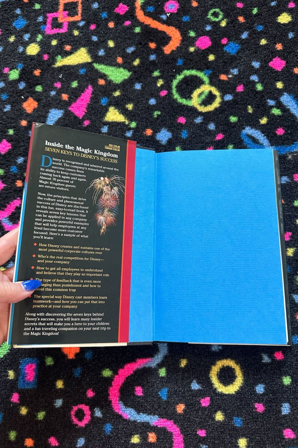 INSIDE THE MAGIC KINGDOM BOOK*