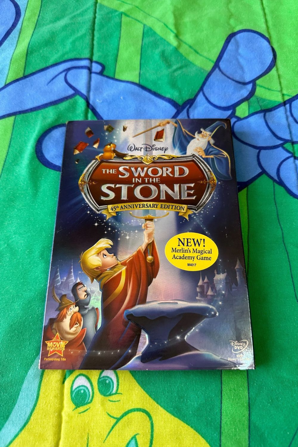 THE SWORD IN THE STONE (1963) [45TH ANNIVERSARY EDITION] WITH SLIP CASE BOX*