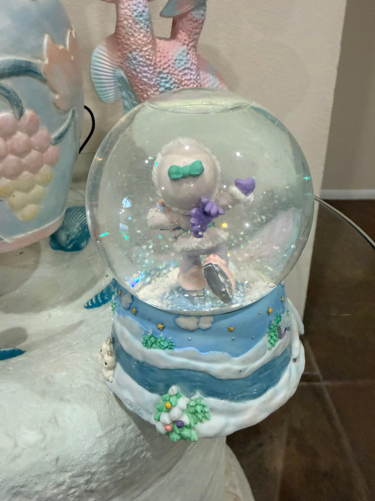 Precious moments “Skater Waltz” snow globe