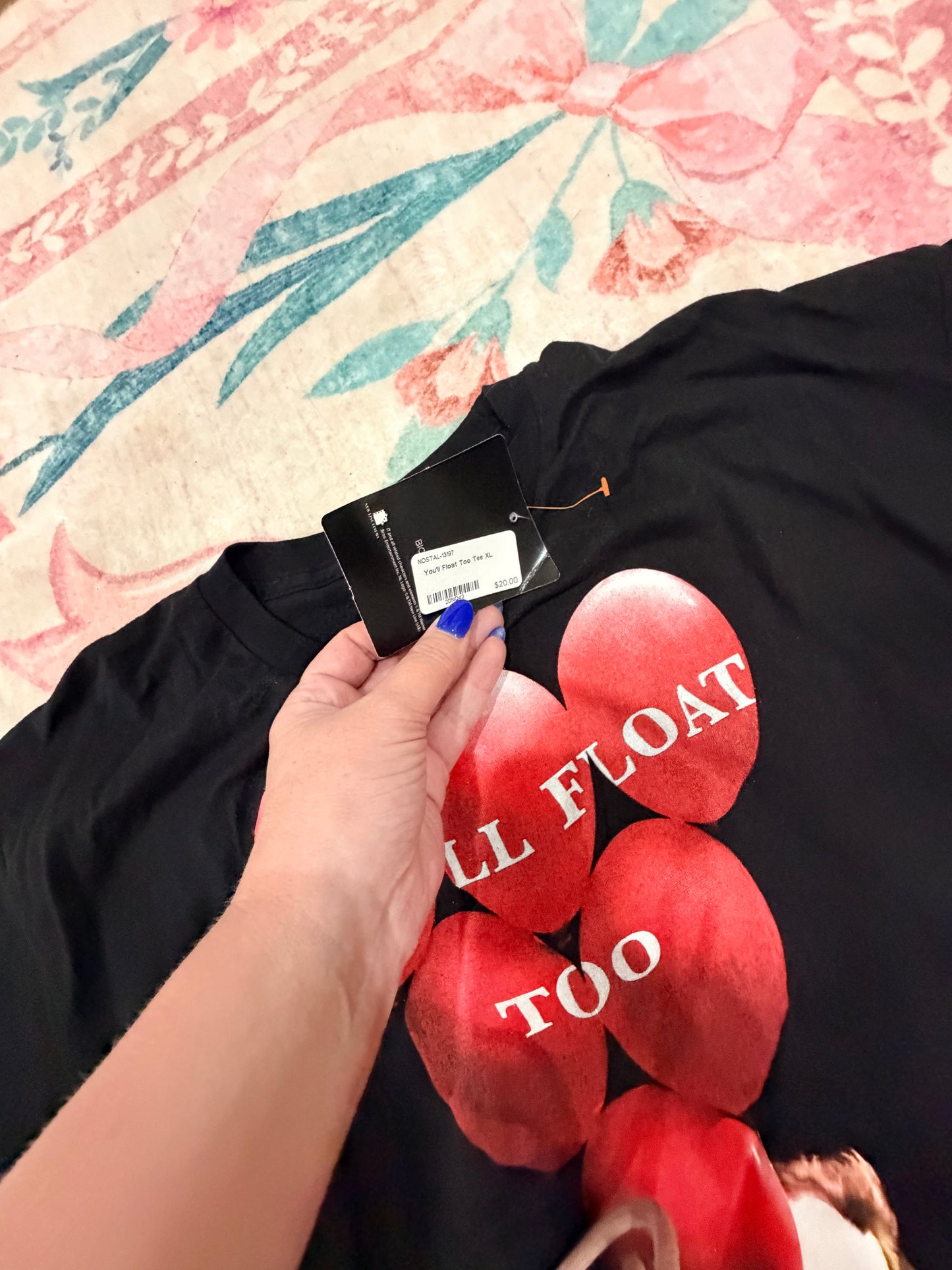 You’ll Float Too Tee XL