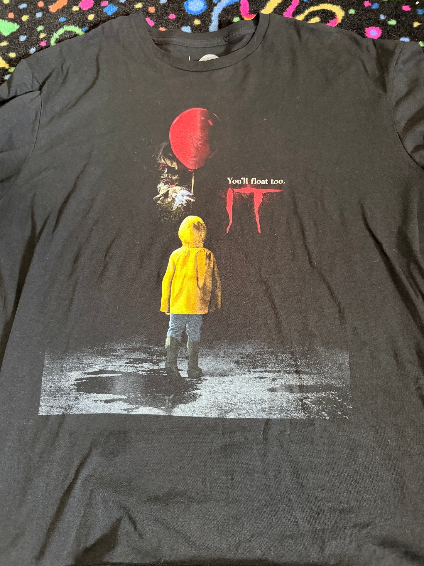 IT - You’ll float too tee XL