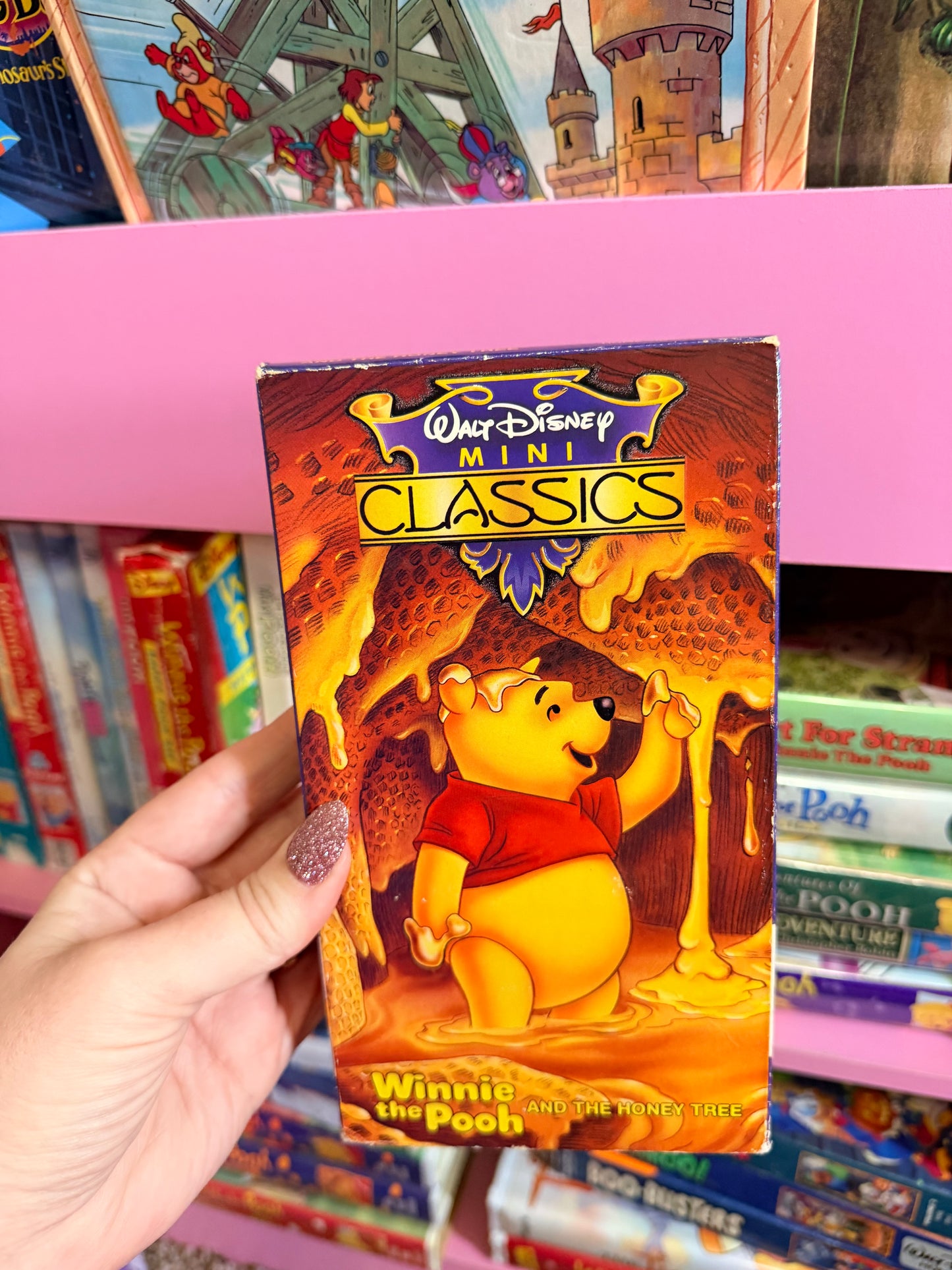 Winnie the Pooh  and the honey tree mini classics