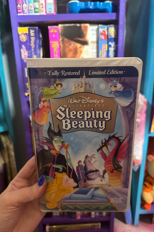 SLEEPING BEAUTY VHS - CASE CRACKED*