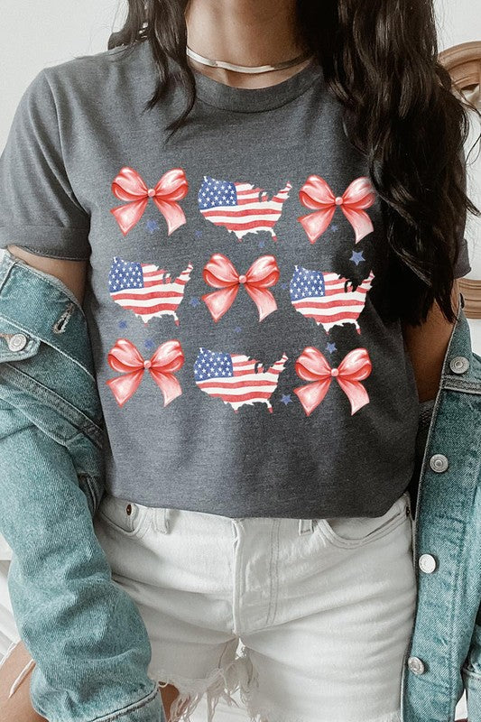 PATRIOTIQUE FLAG AND BOW TEE