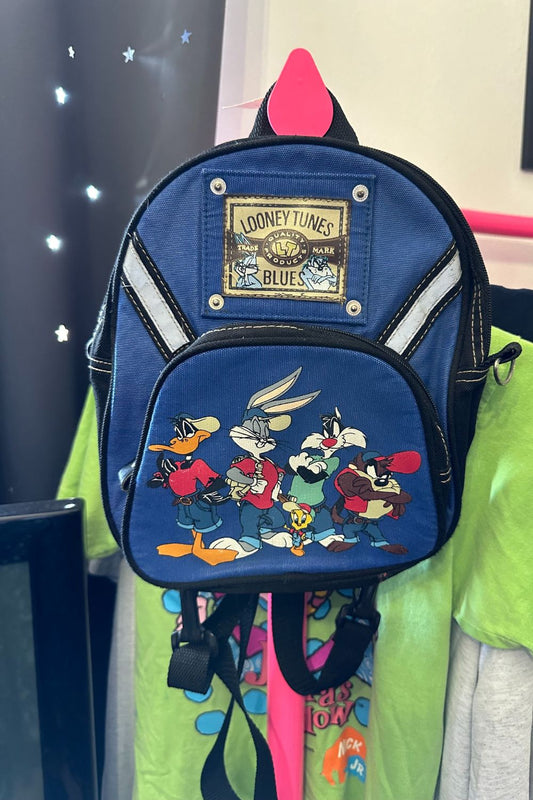 THE LOONEY TUNES BACKPACK*