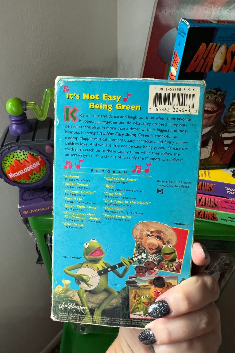 MUPPET SING ALONGS: IT’S NOT EASY BEING GREEN VHS*