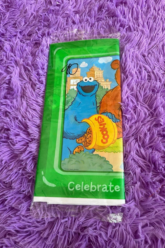 2007 SESAME STREET TABLE COVER*