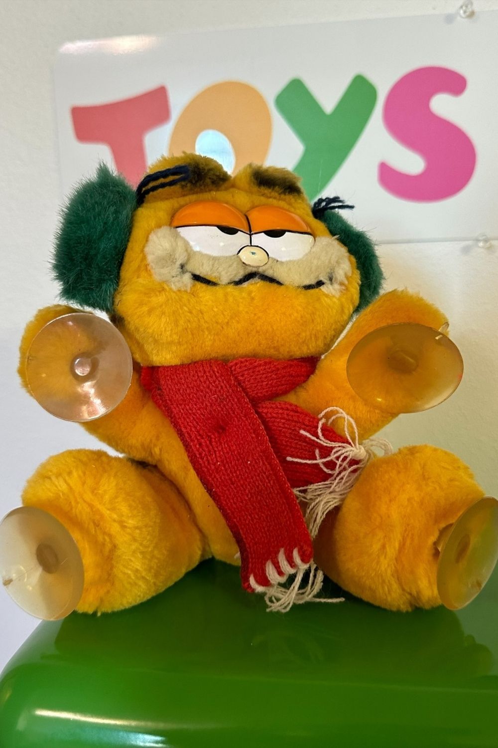 1981 GARFIELD WINTER CAR WINDOW PLUSH* Nostalchicks