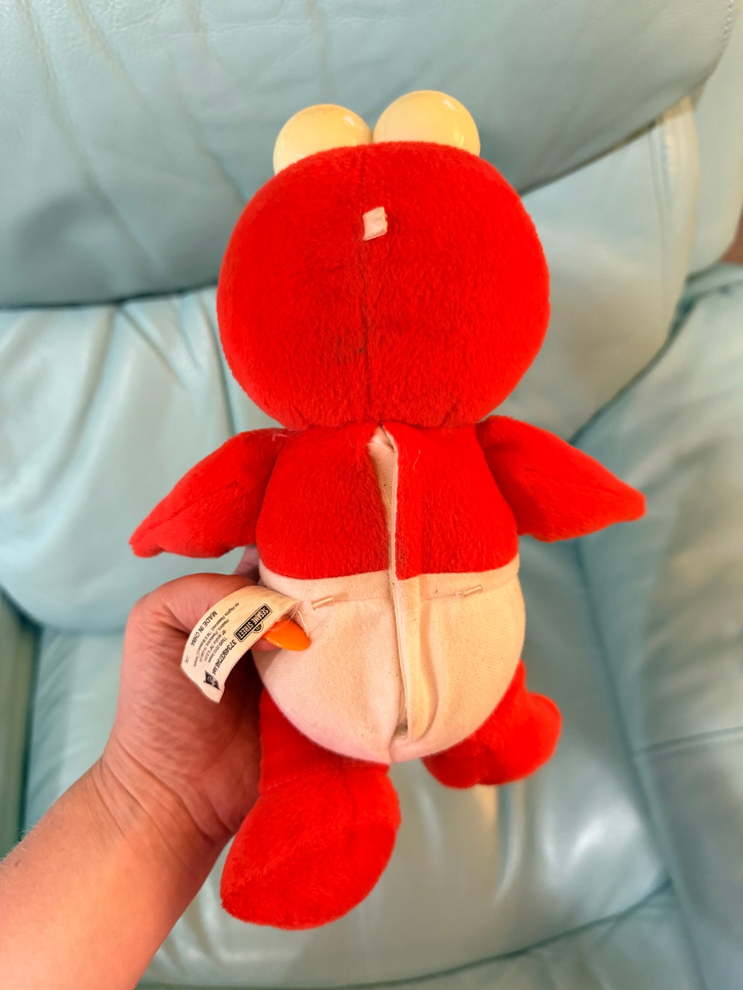 2010 Elmo has a cold toy talking works