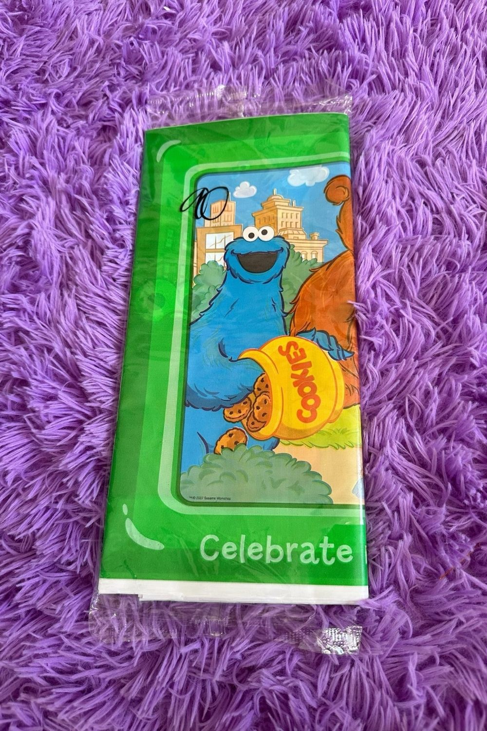 2007 SESAME STREET TABLE COVER*