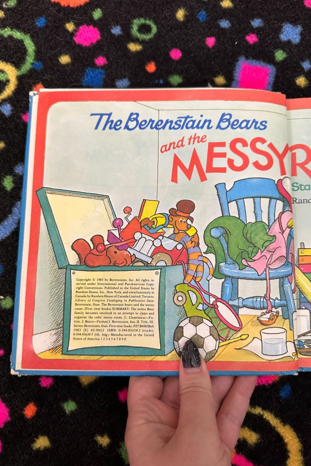 THE BERENSTAIN BEARS ANG THE MESSY ROOM BOOK (HARDCOVER)*