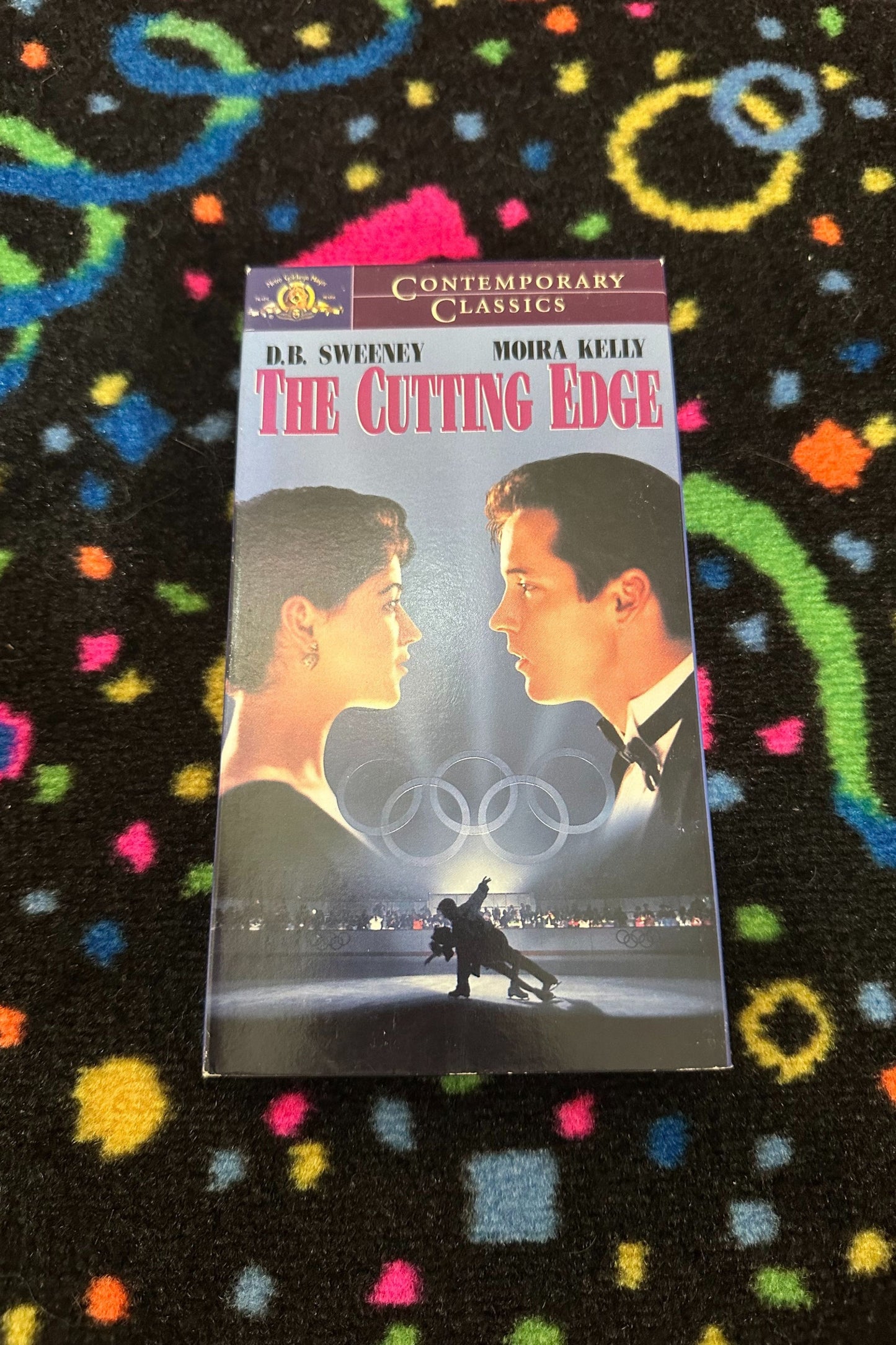 THE CUTTING EDGE VHS*
