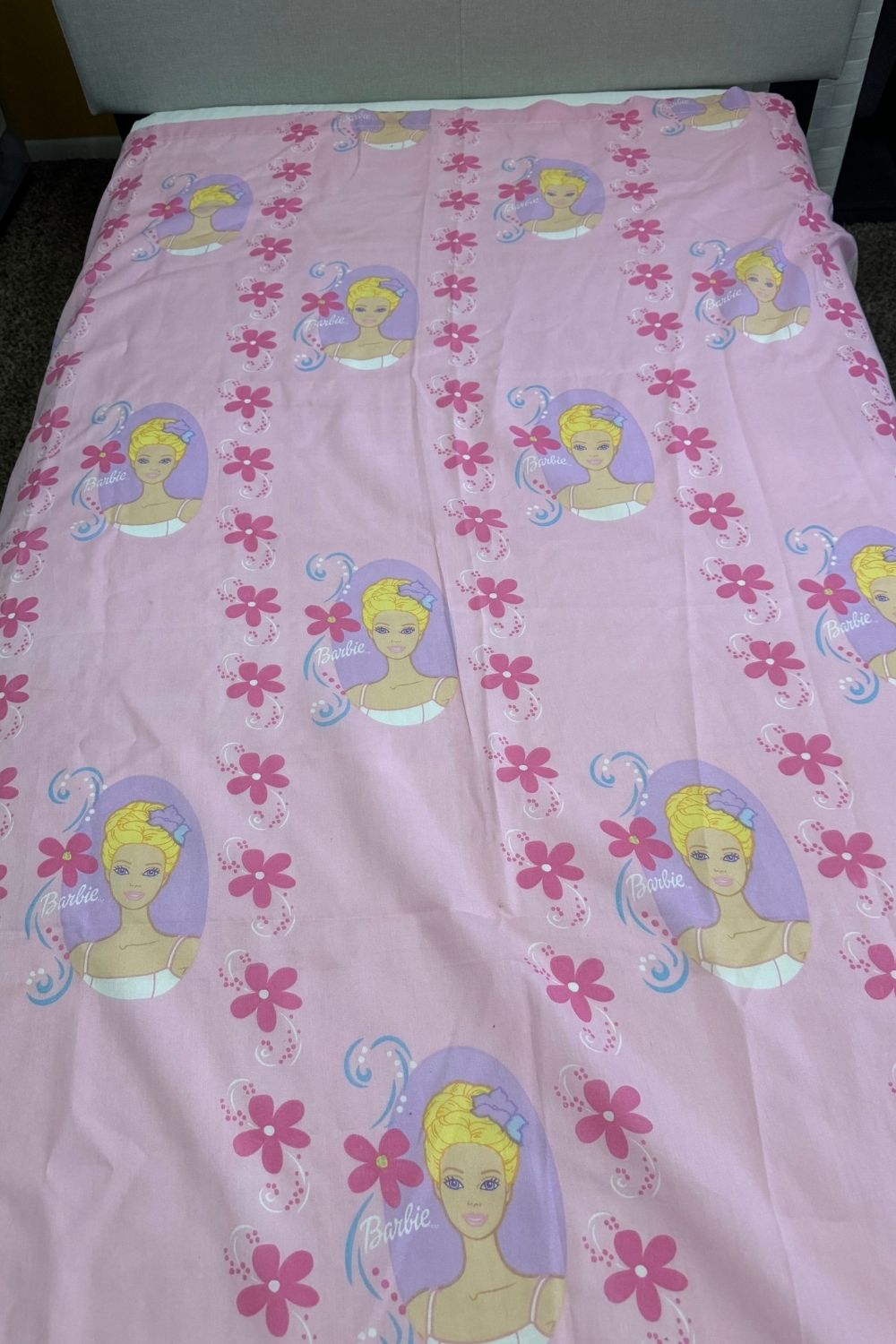 BARBIE TWIN FLAT LAY SHEET*