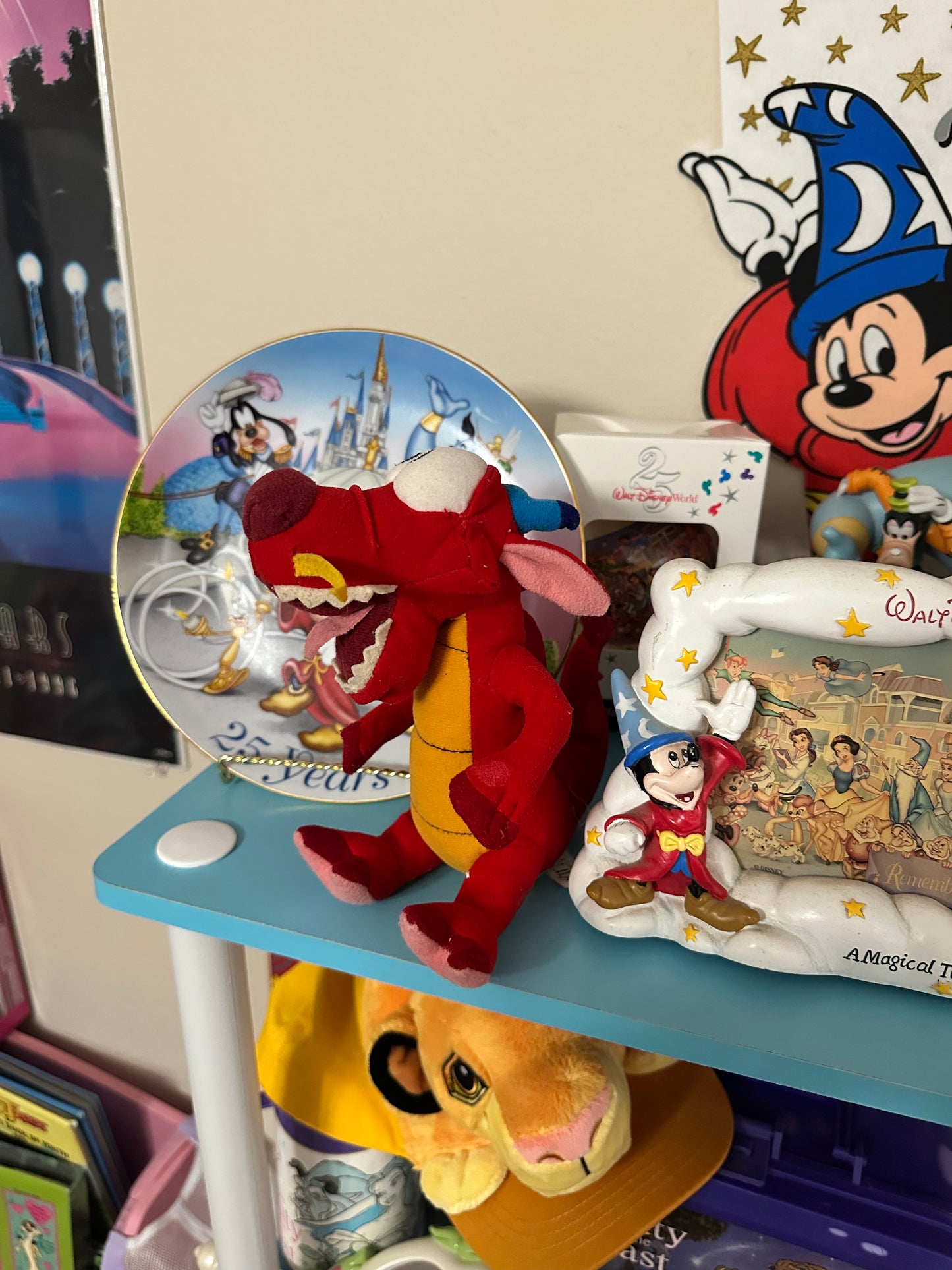 Mushu bean plush