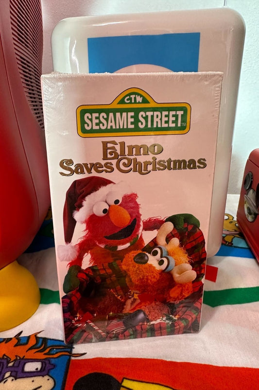 ELMO SAVES CHRISTMAS VHS (SEALED)*