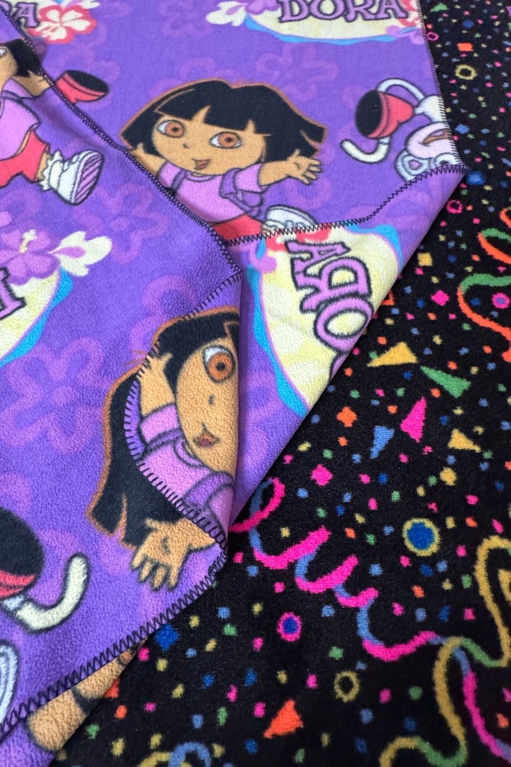 DORA THE EXPLORER THROW BLANKET*